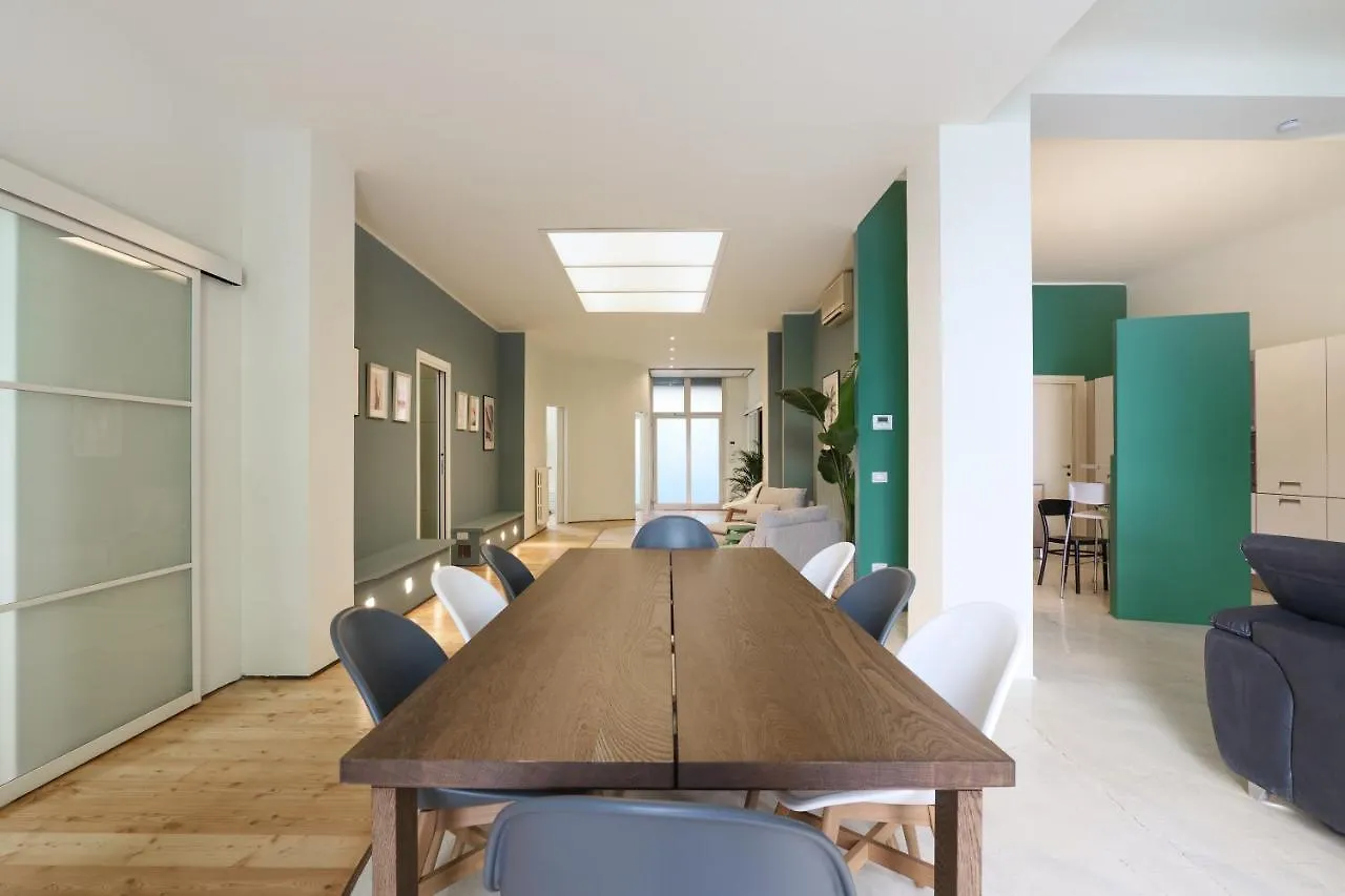 Prestige Boutique Homes - Garden & Pool Milano 0*,